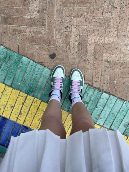 Custom Air Jordan 1 Dutch Green High Q – Unique Style and Comfort