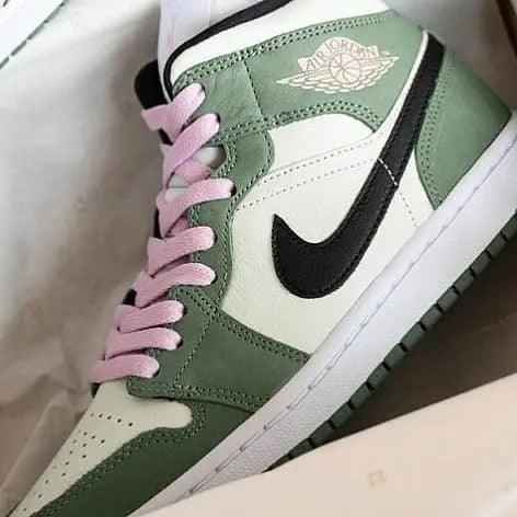 Custom Air Jordan 1 Dutch Green High Q – Unique Style and Comfort