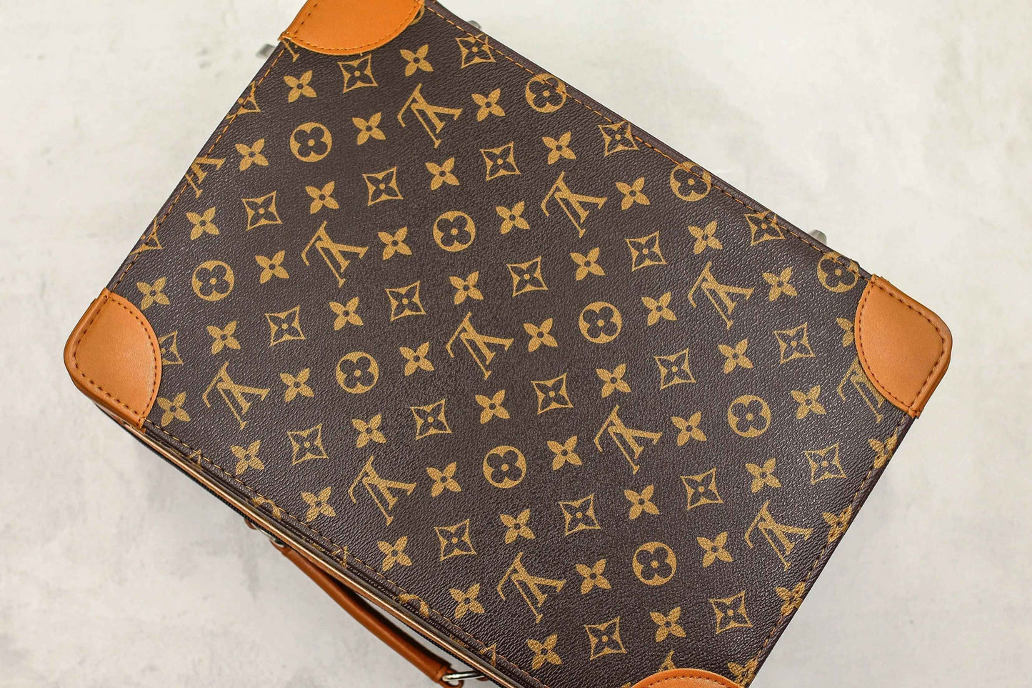 Custom Air Jordan 1 LV High Q ( Customs And Box ), Jordan 1 Sneakers Active A11