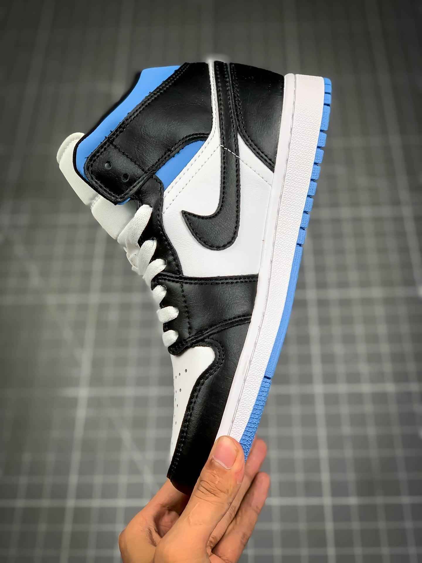 Custom Air Jordan 1 Mid AJ1 554724-117