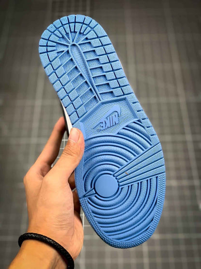 Custom Air Jordan 1 Mid AJ1 554724-117