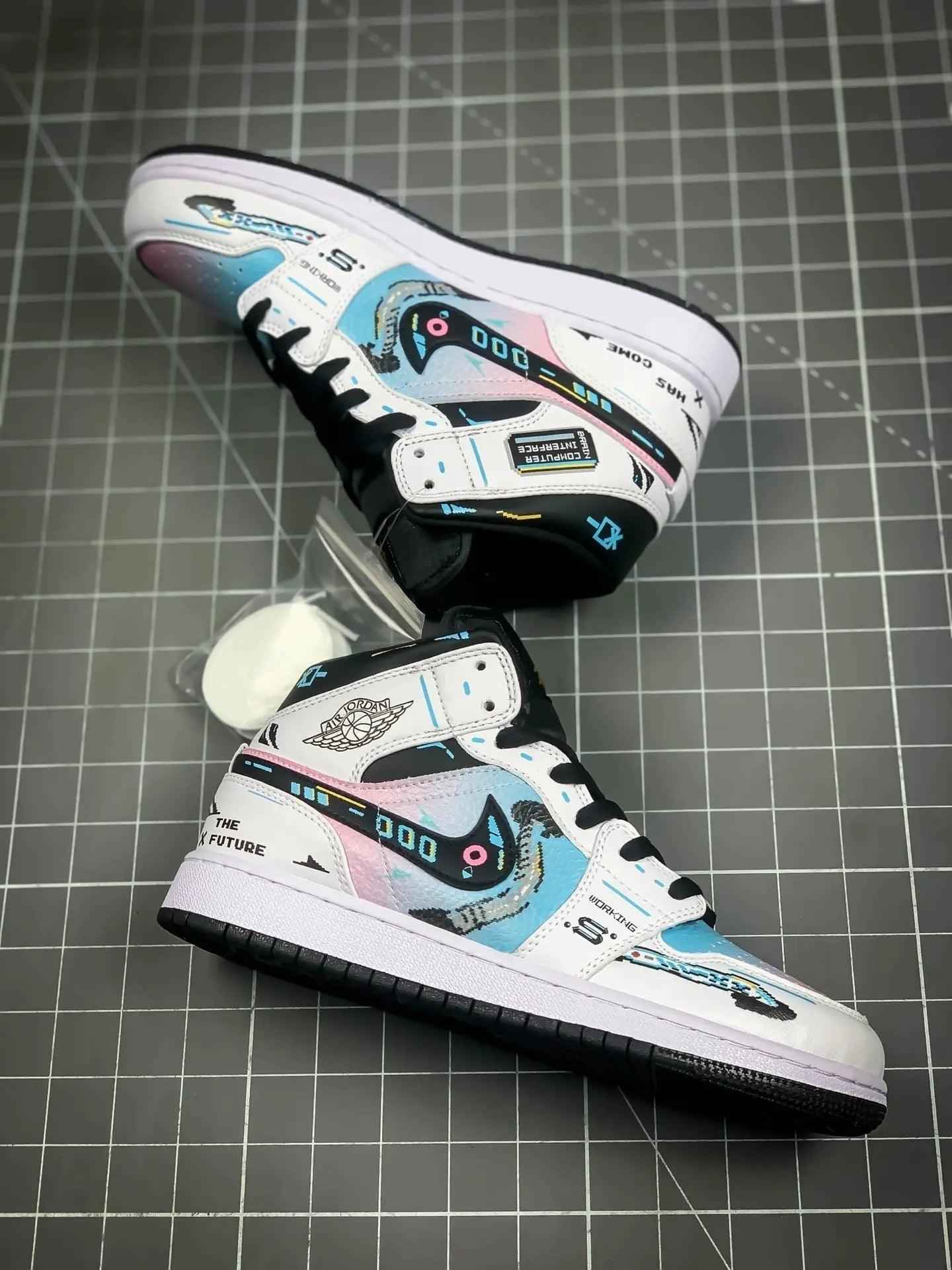 Custom Air Jordan 1 Mid AJ1