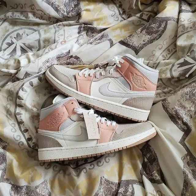 Custom Air Jordan 1 Mid CV3044 100