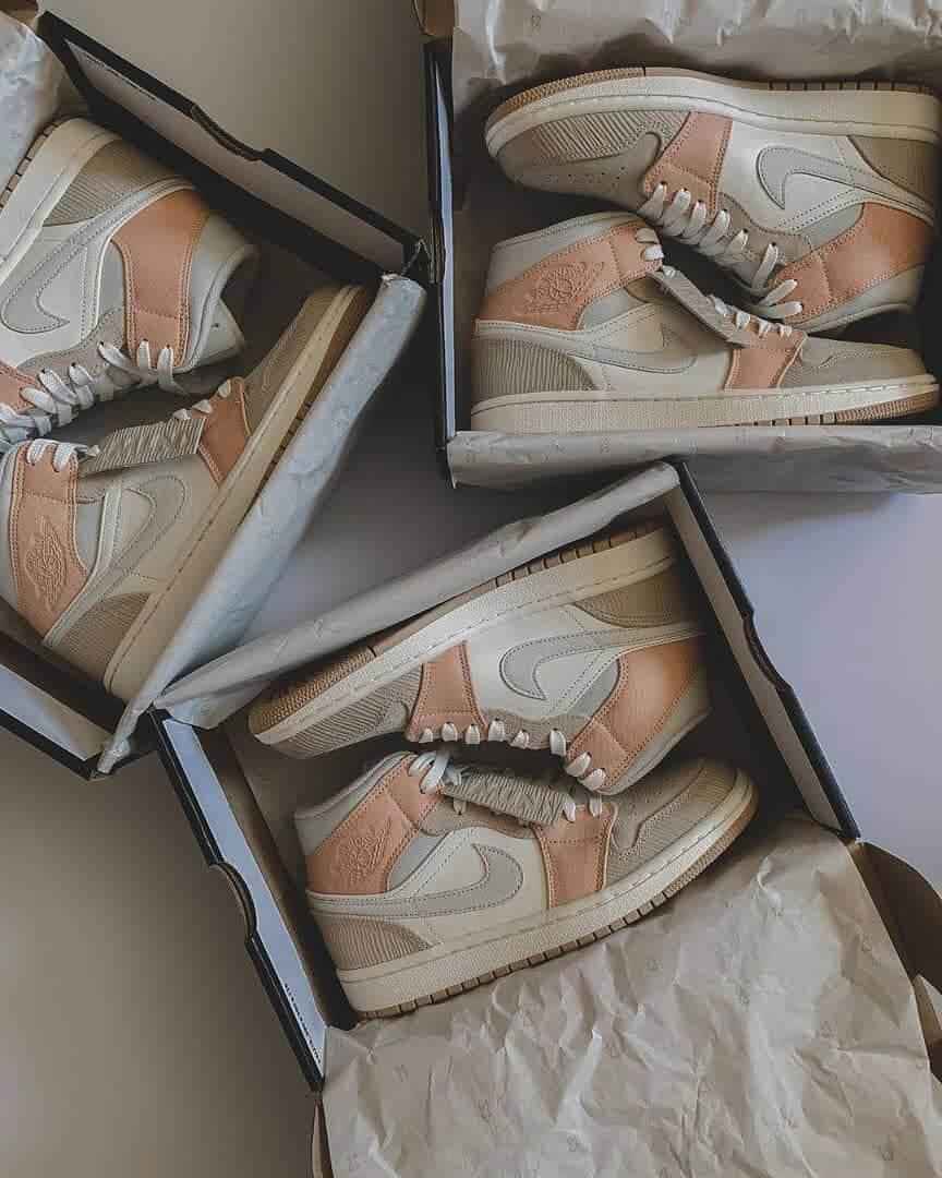 Custom Air Jordan 1 Milan Sneakers