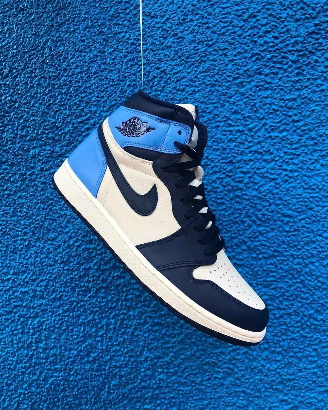 Custom Air Jordan 1 Obsidian Blue Sneakers