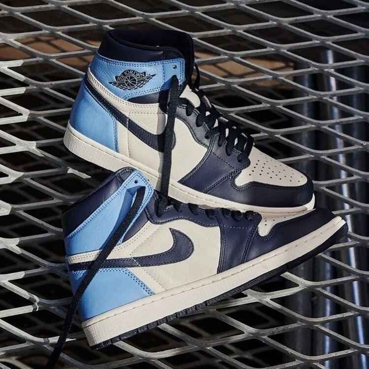 Custom Air Jordan 1 Obsidian Blue Sneakers