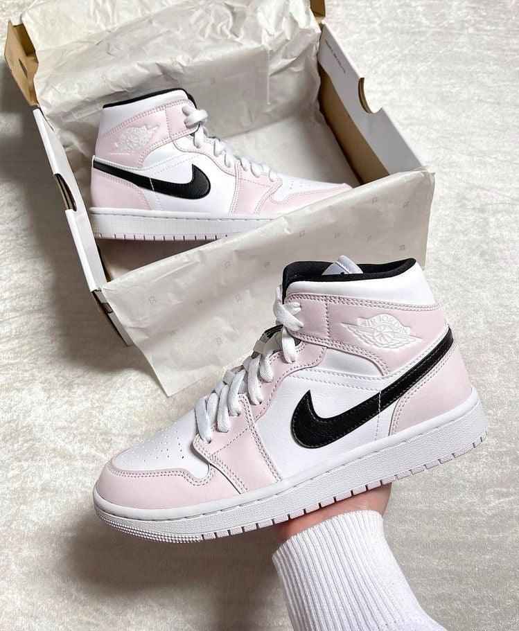 Custom Air Jordan 1 Pink Mid High Q