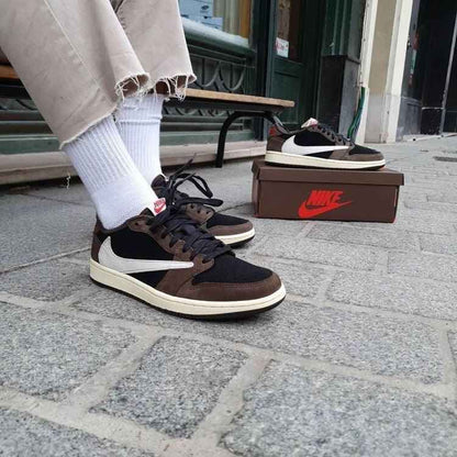 Custom Air Jordan 1 Retro Low OG SP Travis Scott - CQ4277-001