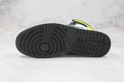 Custom Air Jordan 1 Vlot Gold High Q