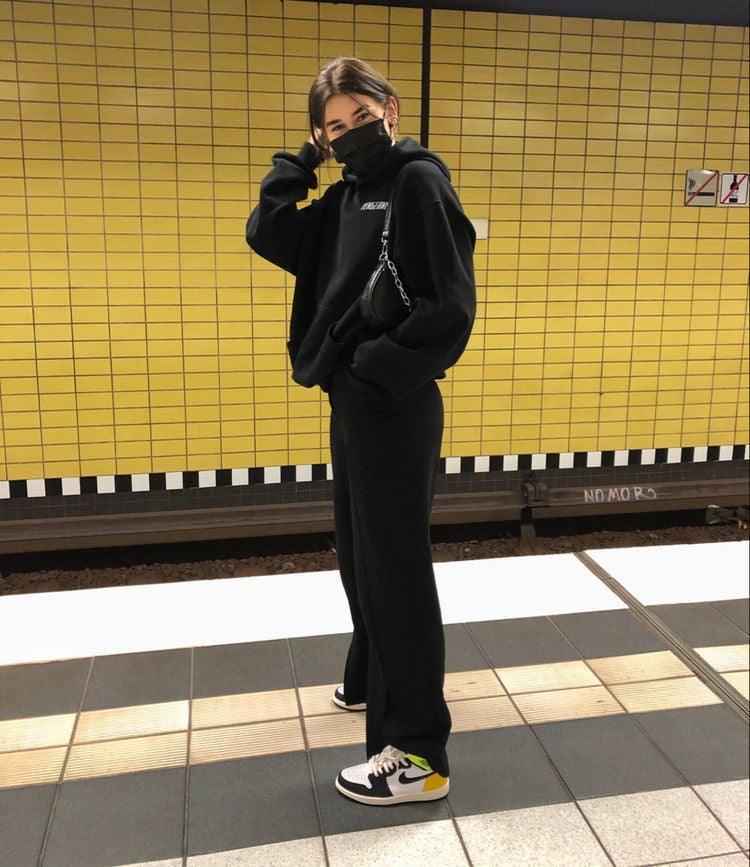 Custom Air Jordan 1 Vlot Gold High Q