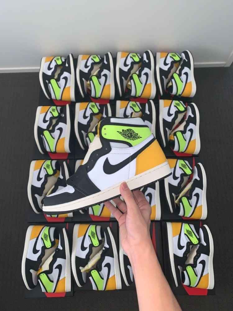 Custom Air Jordan 1 Vlot Gold High Q