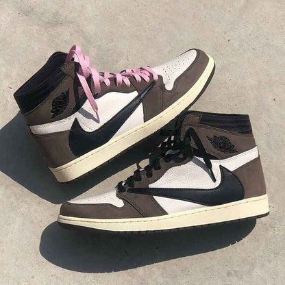 Custom Air Jordan 1 x Travis Scott AJ1
