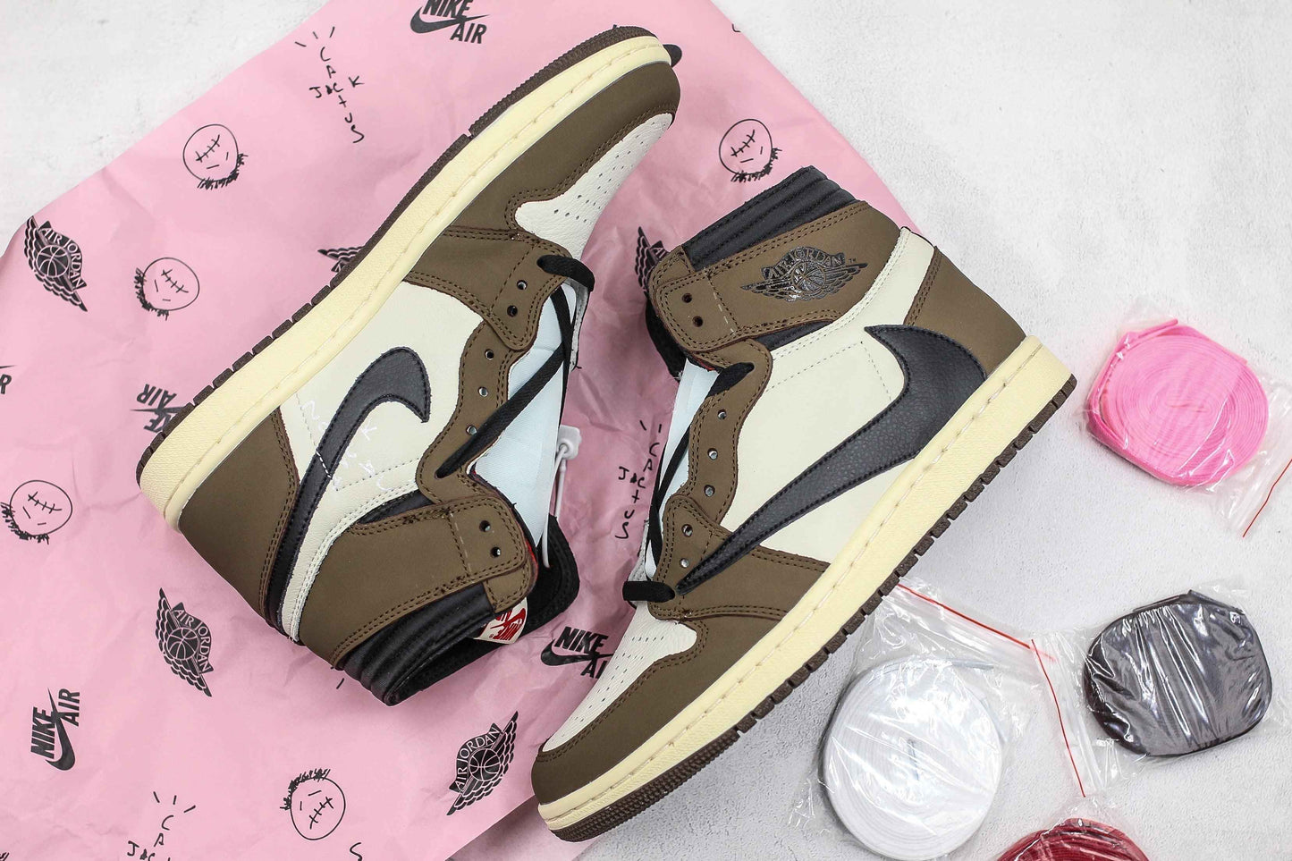 Custom Air Jordan 1 x Travis Scott AJ1