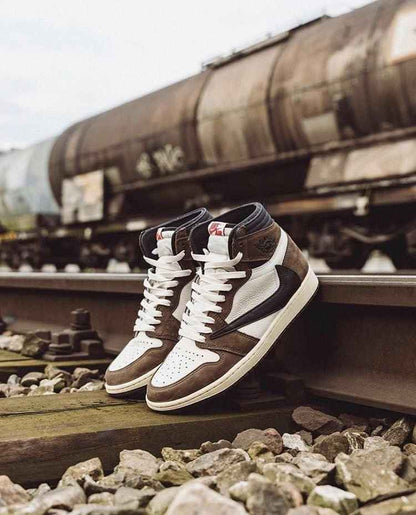 Custom Air Jordan 1 x Travis Scott AJ1