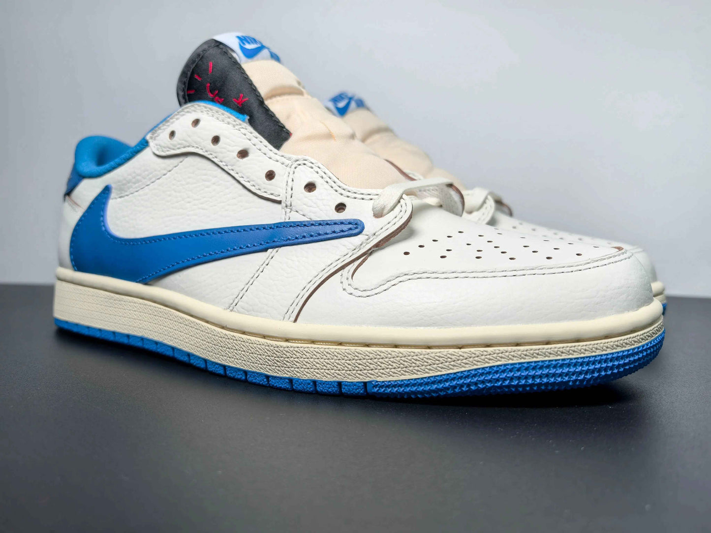 Custom Air Jordan 1 x Travis Scott x Fragment Design DM7866-104