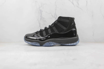 Custom Air Jordan 11 Cap and Gown AJ11