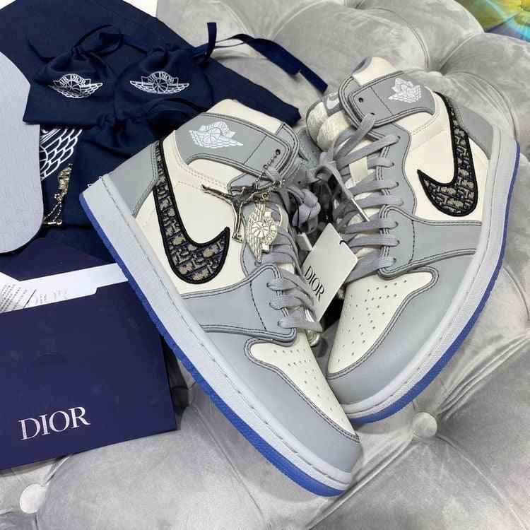 Custom Dior x Air Jordan 1 High OG "Grey"AJ1 High Q