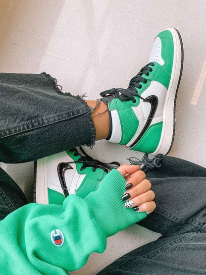 Custom GREEN Jordan 1 High Q