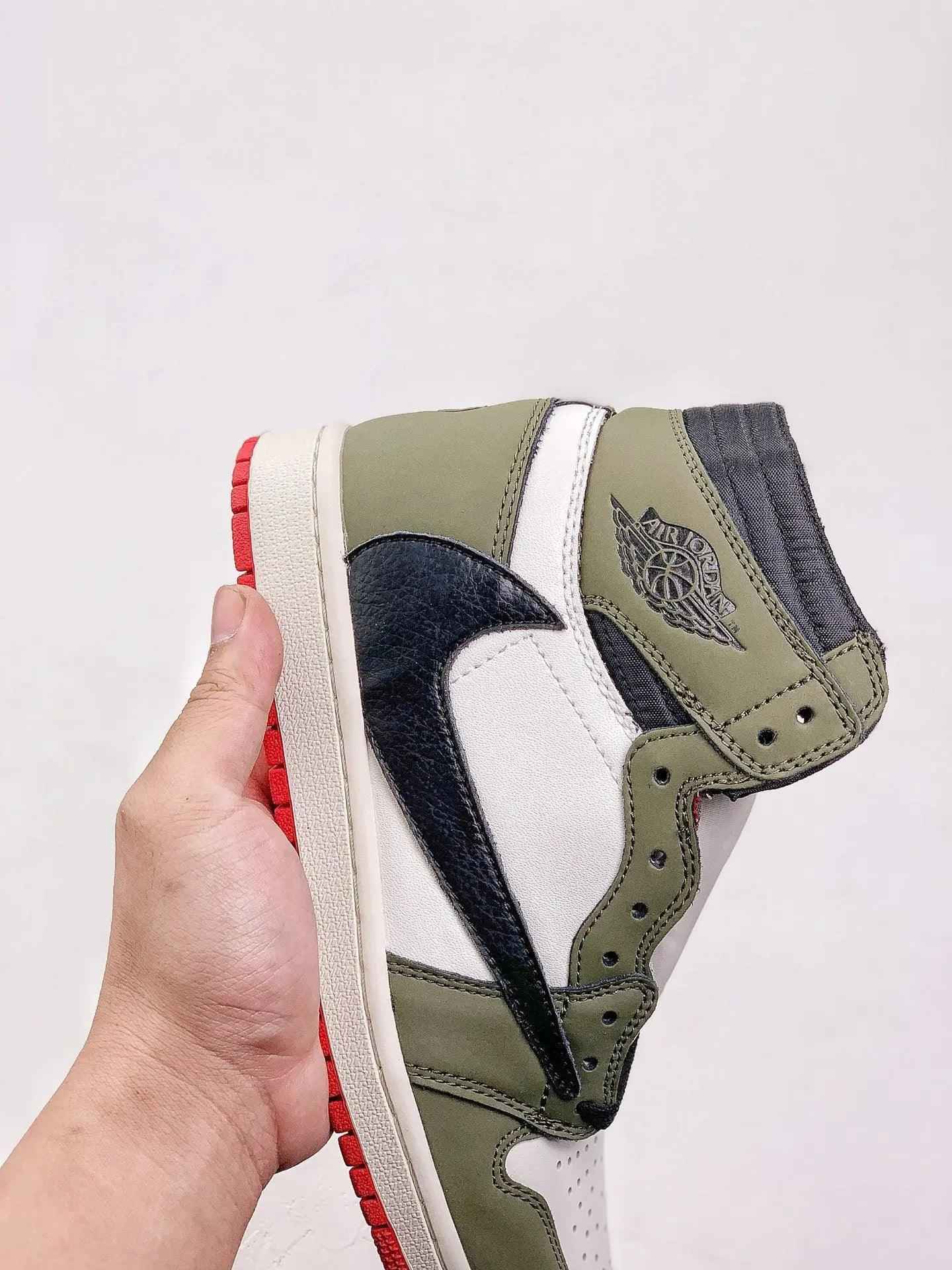 Custom GREEN T-Scott Fragment x Air Jordan 1 High Q Sneakers - Cactus Jack Style with Custom Box