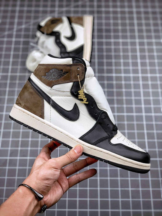 Custom Jordan 1 Retro High Dark Mocha - 555088-105