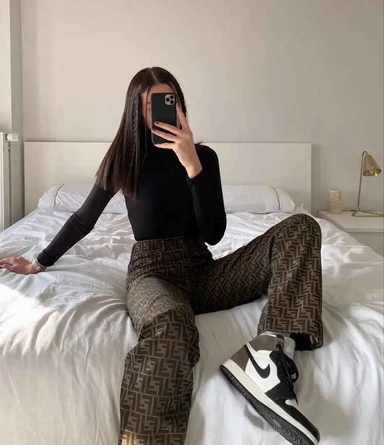 Custom Jordan 1 Retro High Dark Mocha - High Quality Sneakers