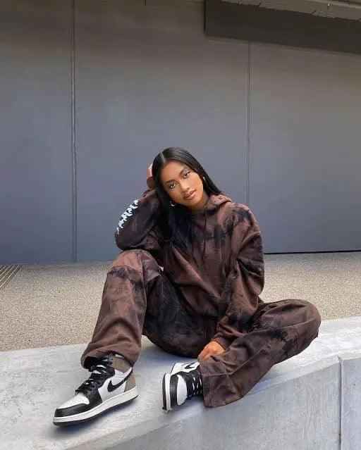 Custom Jordan 1 Retro High Dark Mocha - High Quality Sneakers