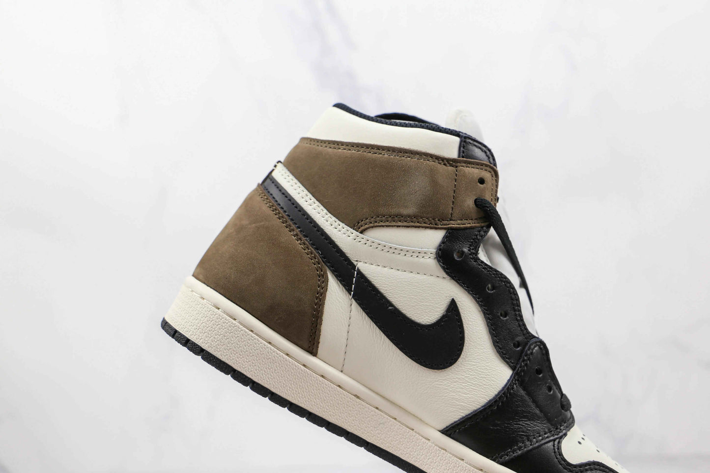 Custom Jordan 1  Retro High Dark Mocha High Q