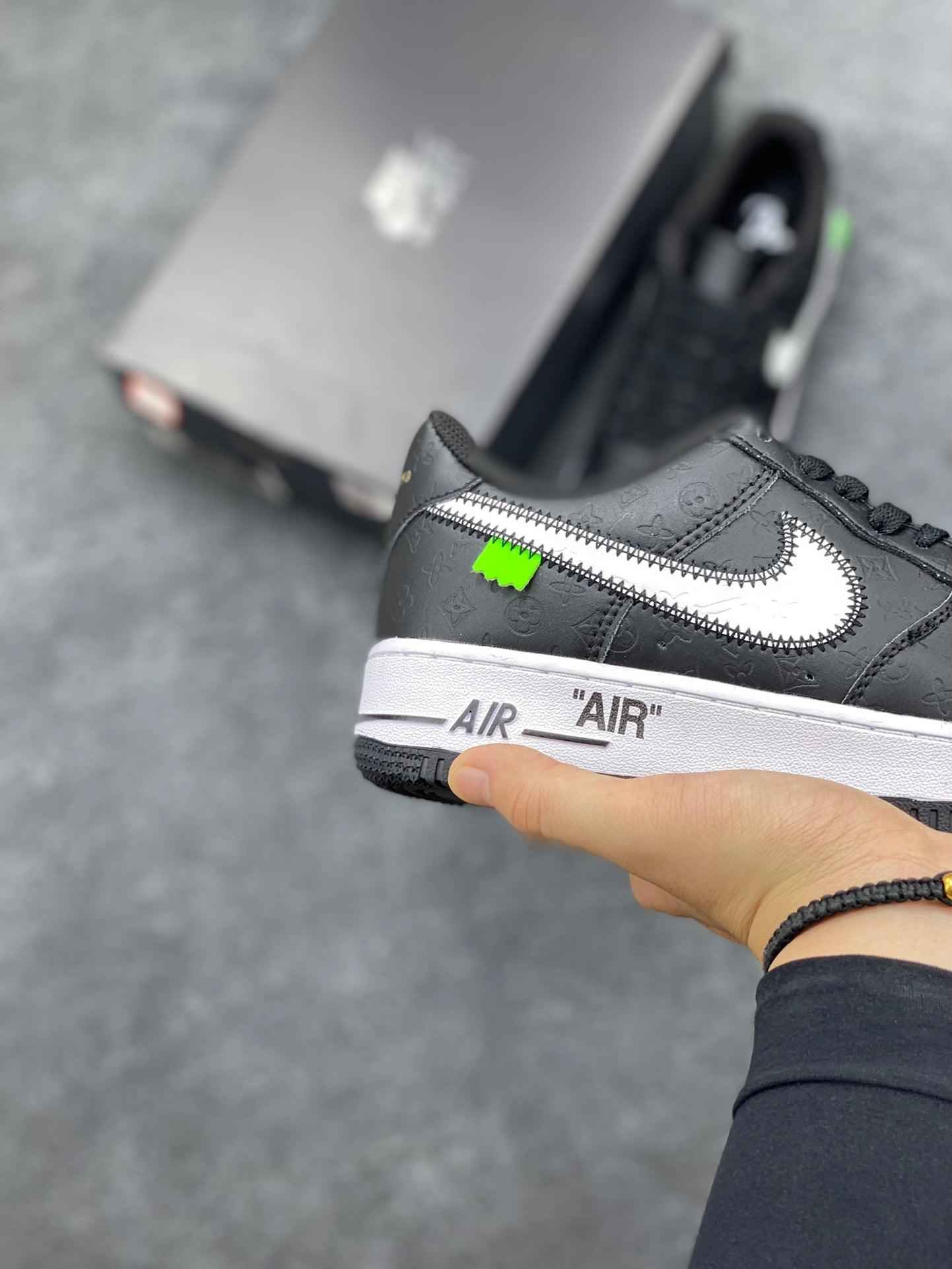 Custom LV x Off-wht x NK Air Force 1 1A9V9F