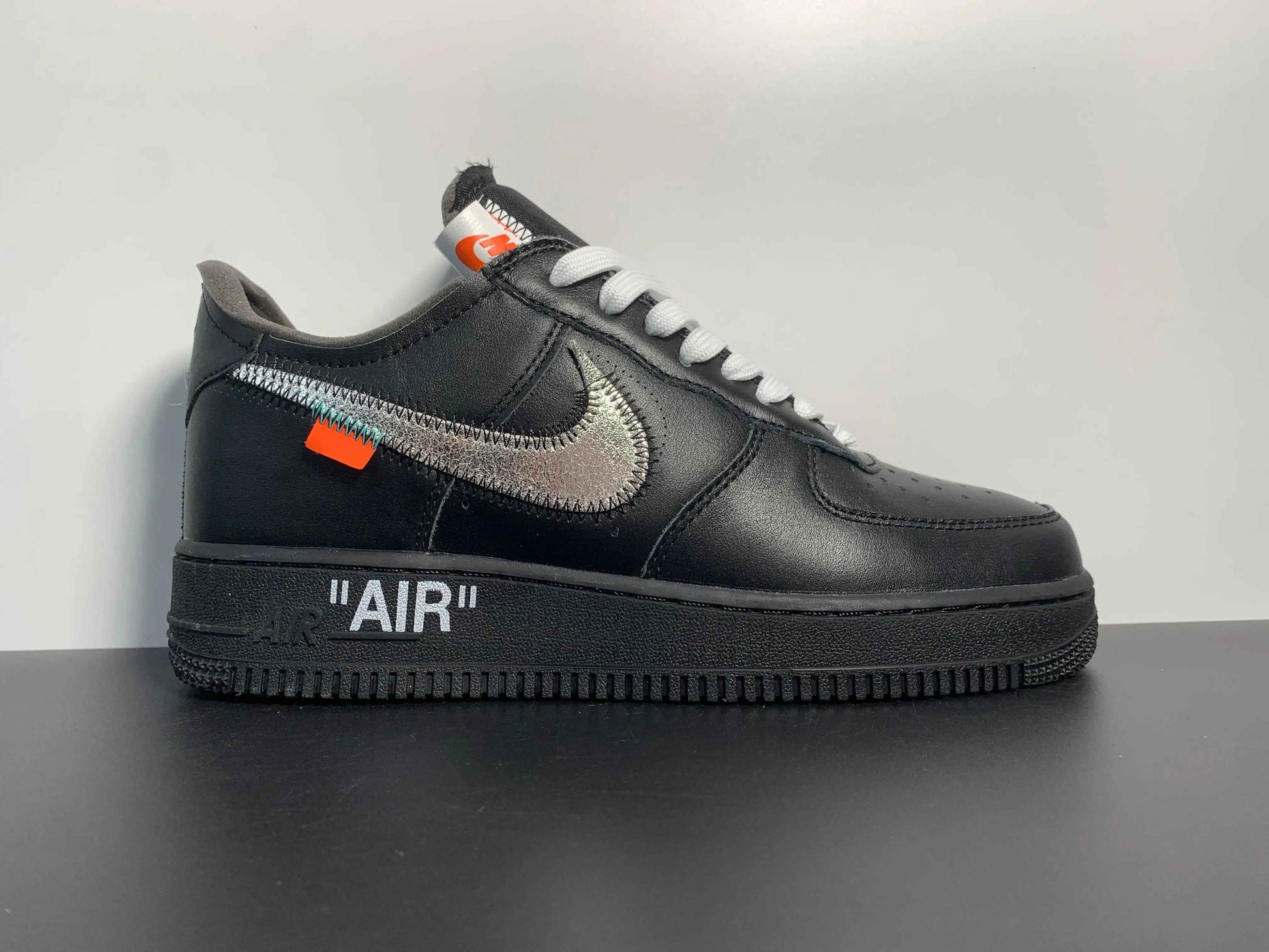 Custom OFF White X Air Force 1 ’07 Low MOMA