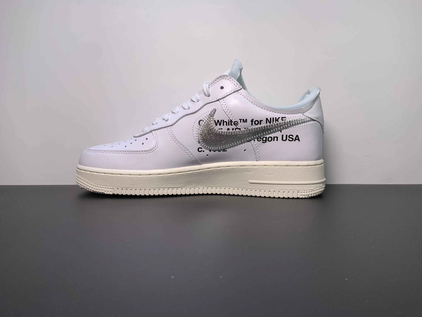 Custom Off White x Air Force 1 Low AO4297-100