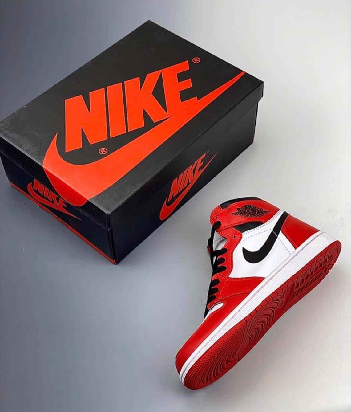 Custom RED Black White Jordan 1 CHICAGO High Q