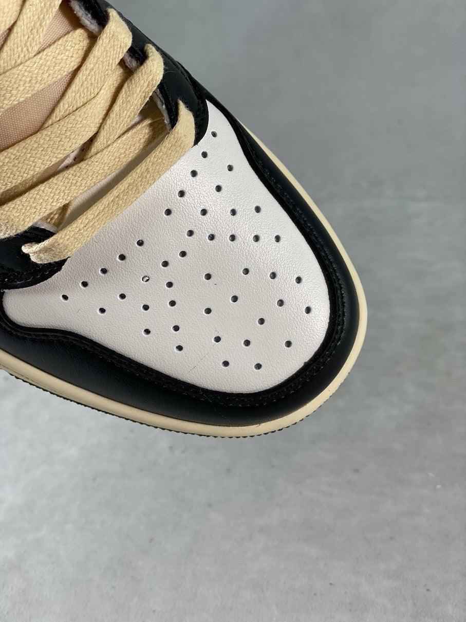 Custom Travis Scott × Air Jordan 1 Low OG “Reverse M CQ4277 105