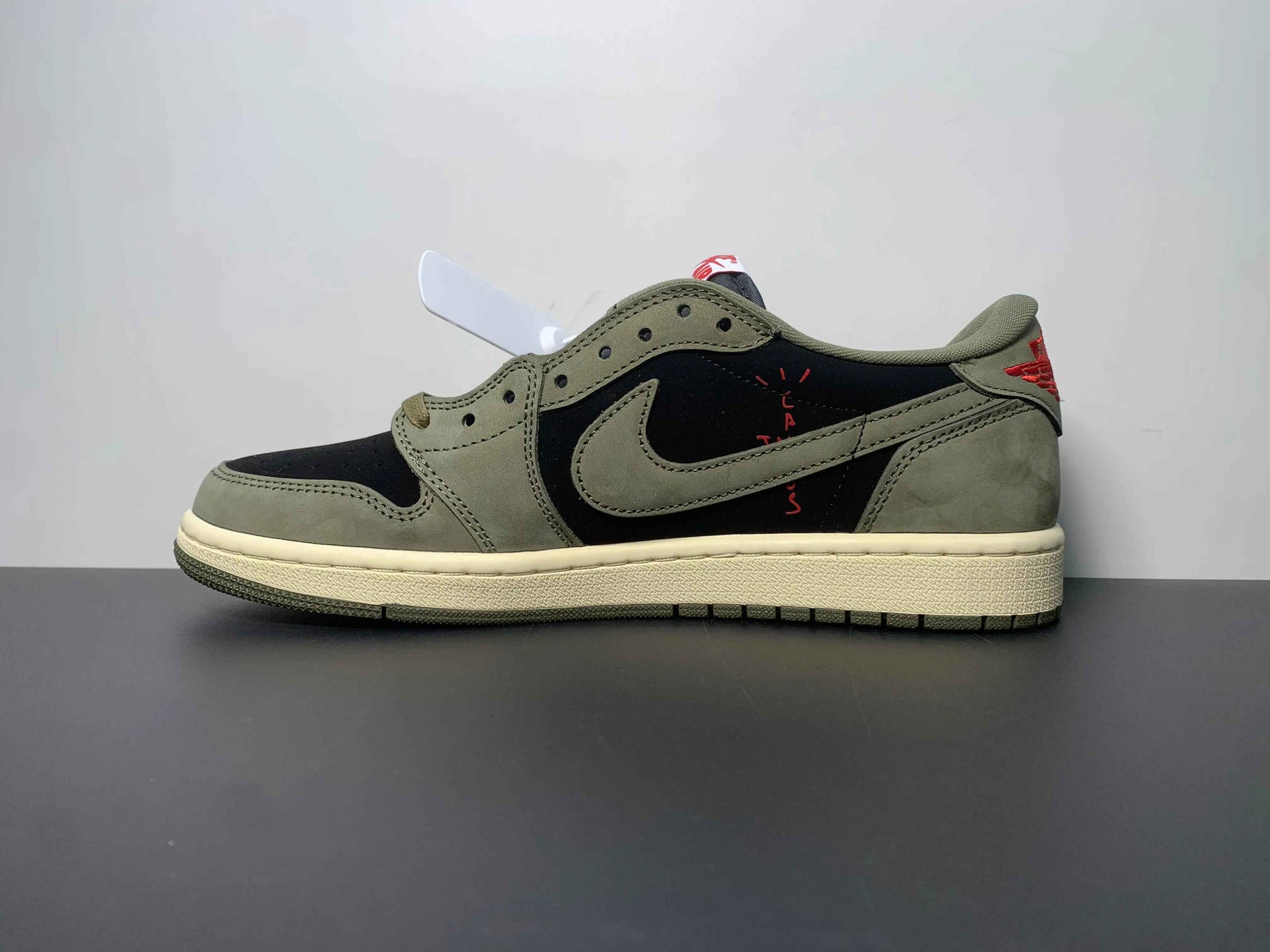 Custom Travis Scott x Air Jordan 1 Low Golf TS DM7866-00