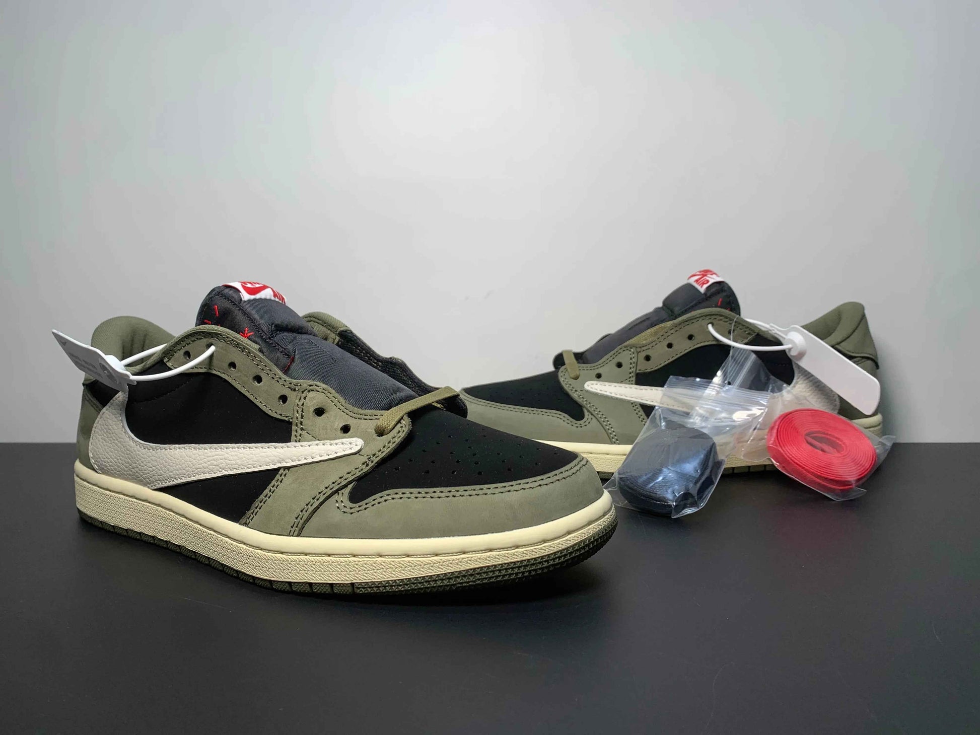 Custom Travis Scott x Air Jordan 1 Low Golf TS DM7866-00