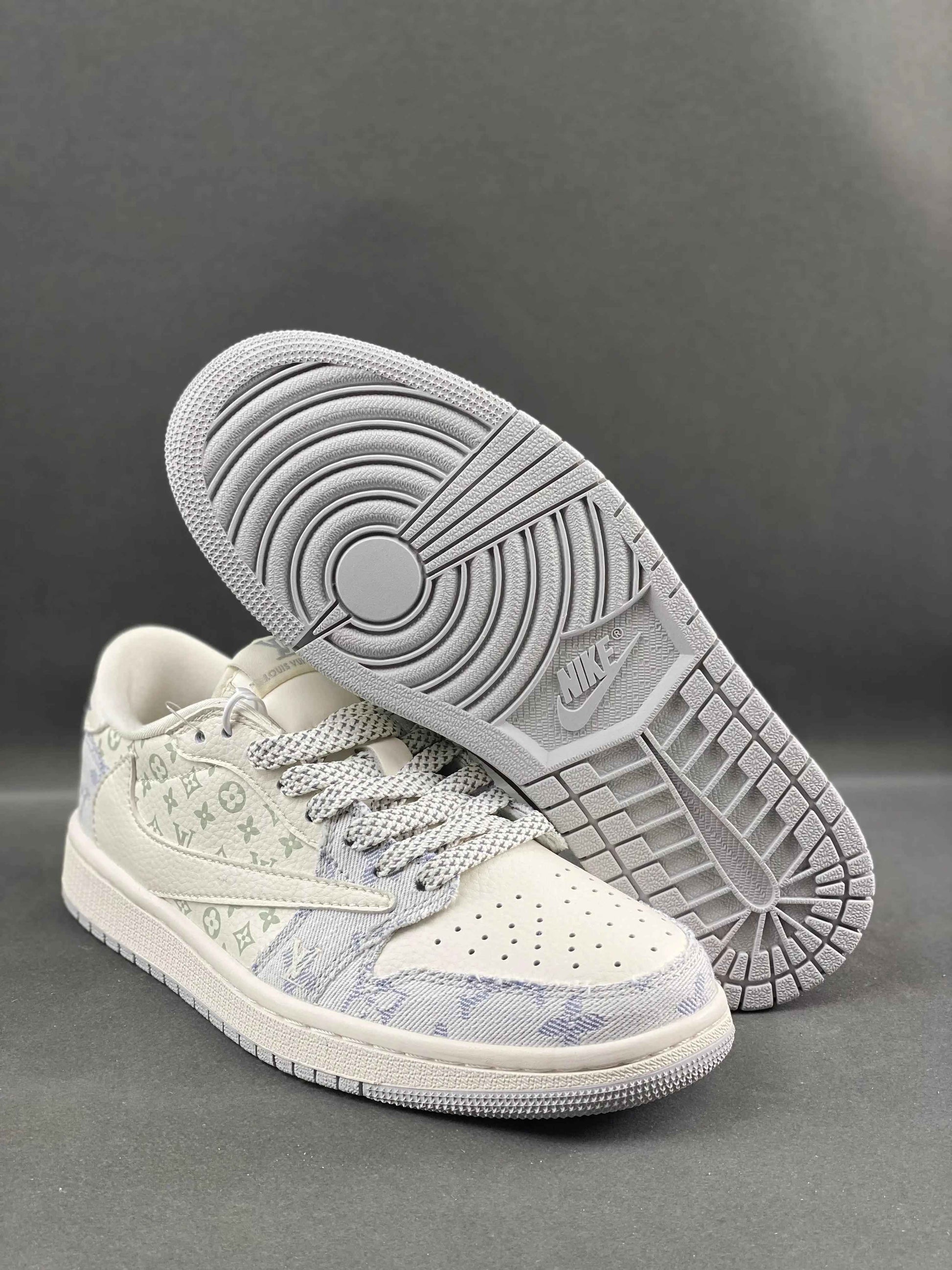 Custom Travis Scott x Air Jordan 1 x LV SJ2068-007