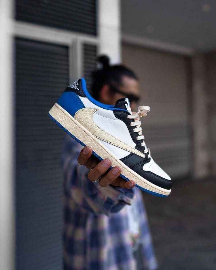 Custom Fragment x Travis Scott x Air Jordan 1 Low DM7866 140