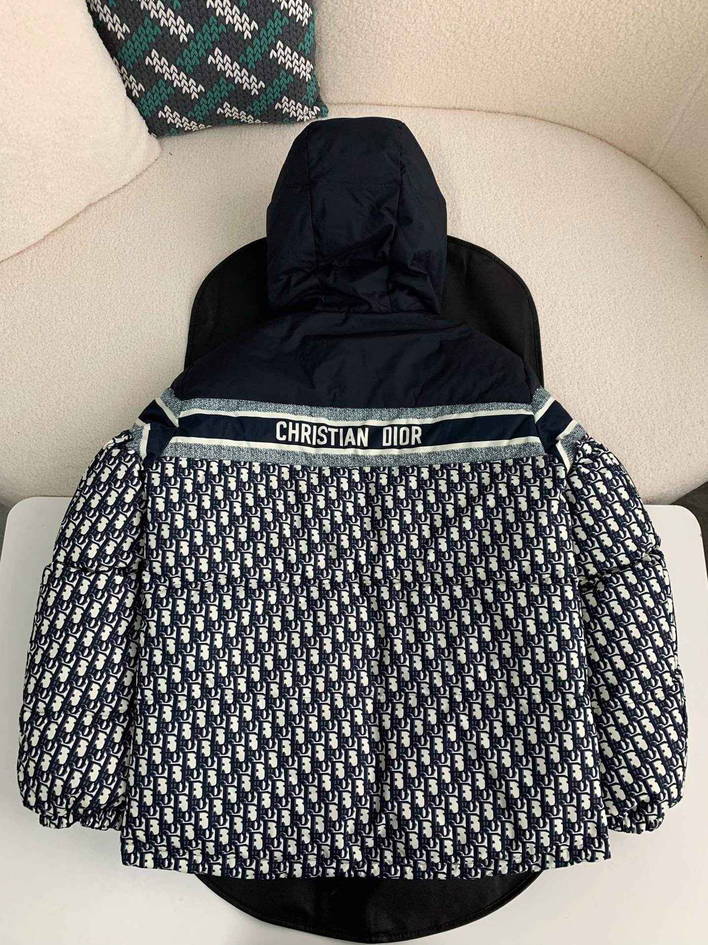 Dior Oblique Reversible Puffer Down Jacket