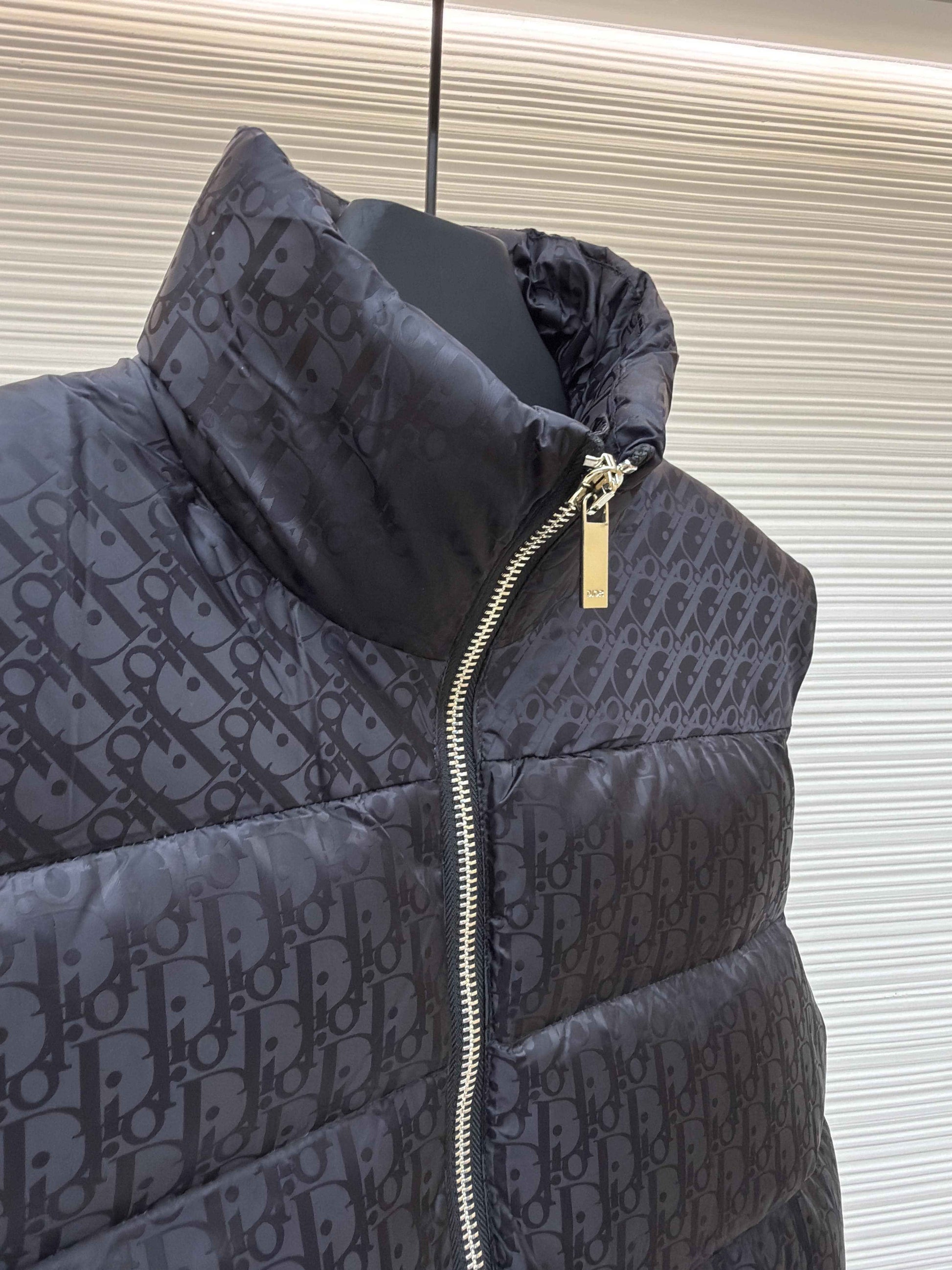 Dior Oblique Black Technical Jacquard Down Vest