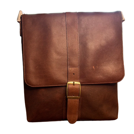 Cambridge Full-Grain Leather Crossbody – Smooth, Rich Color & Classic Style MiamiLeathers.com
