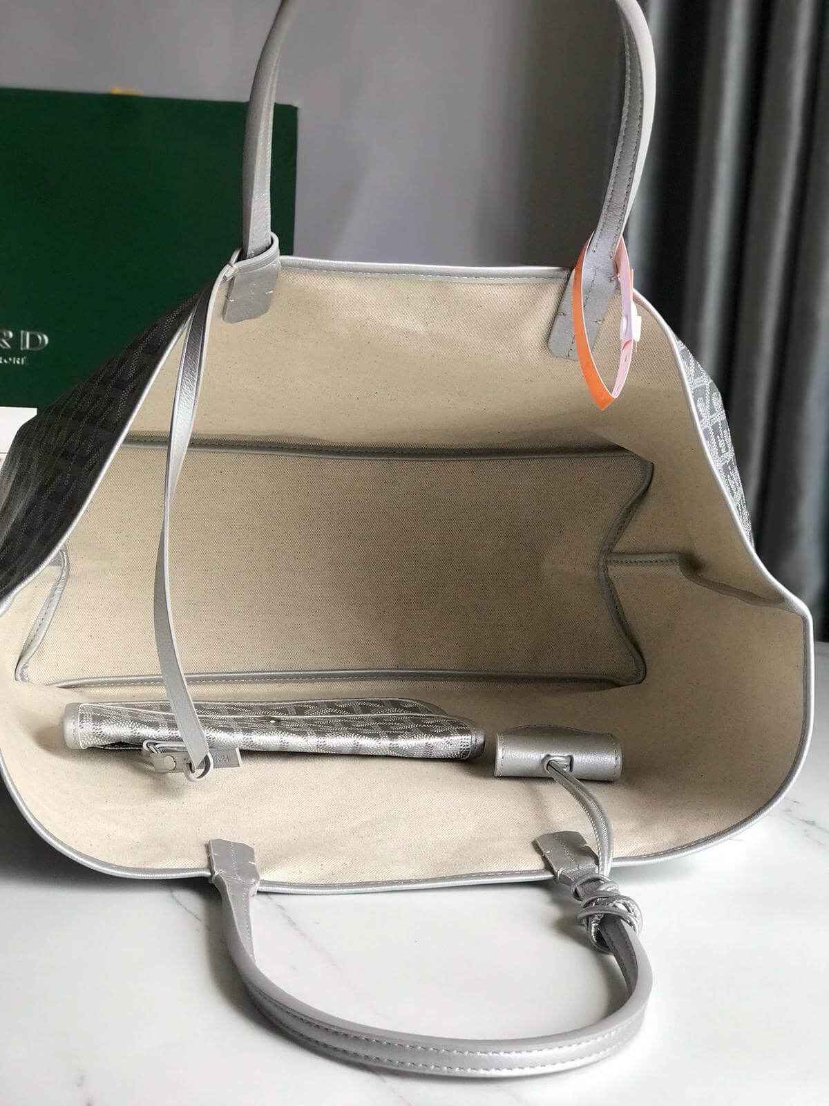 Goyard St Louis PM Handbag