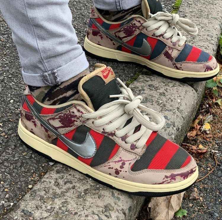 Custom SB Dunk Low “Freddy Krueger”