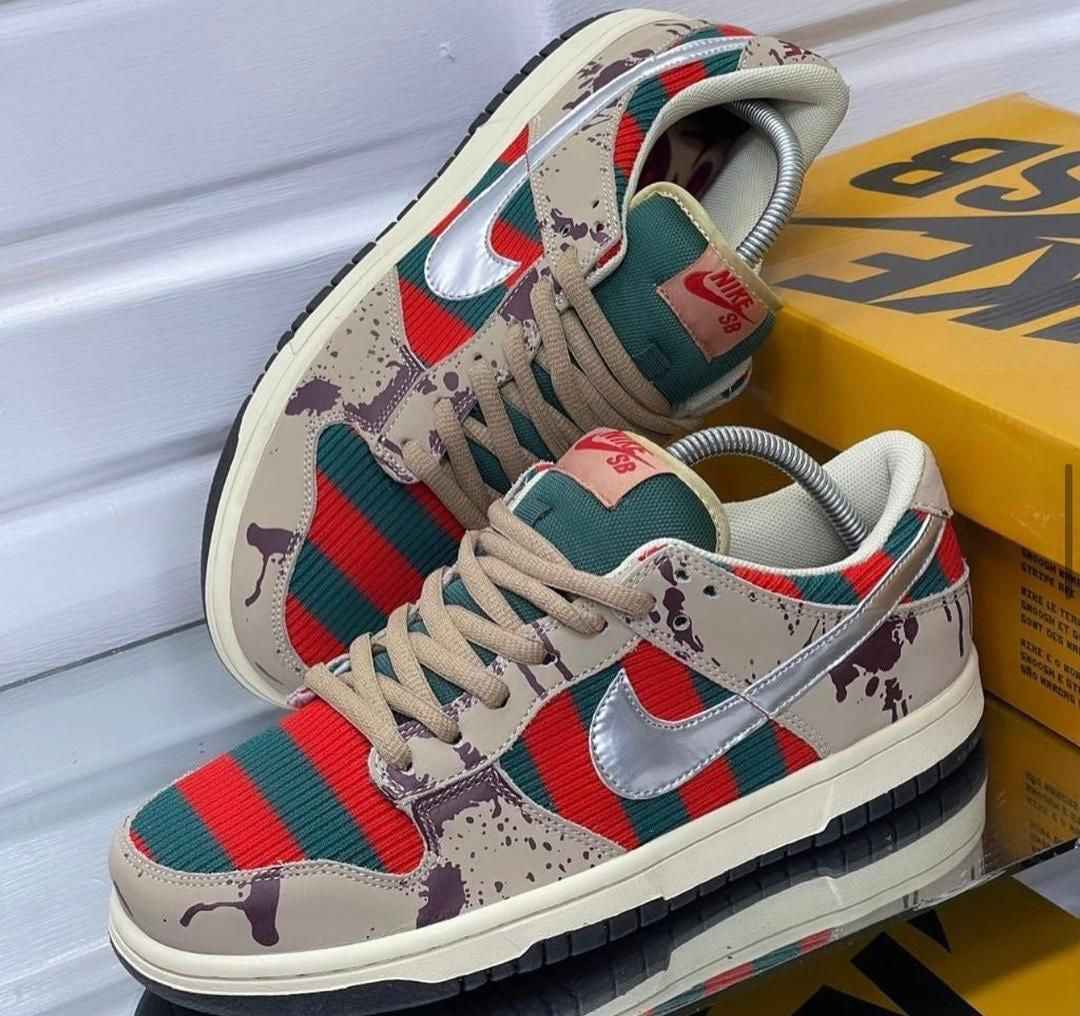 Custom SB Dunk Low “Freddy Krueger”