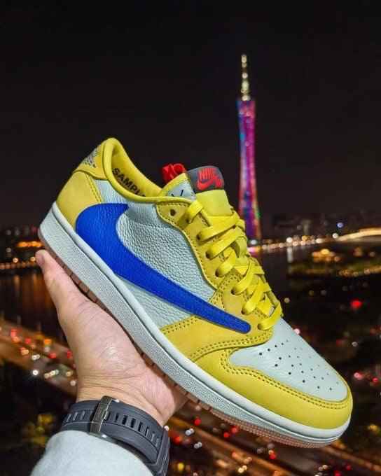 Custom Travis Scott x Air Jordan 1 Low “Canary” DZ4137-700