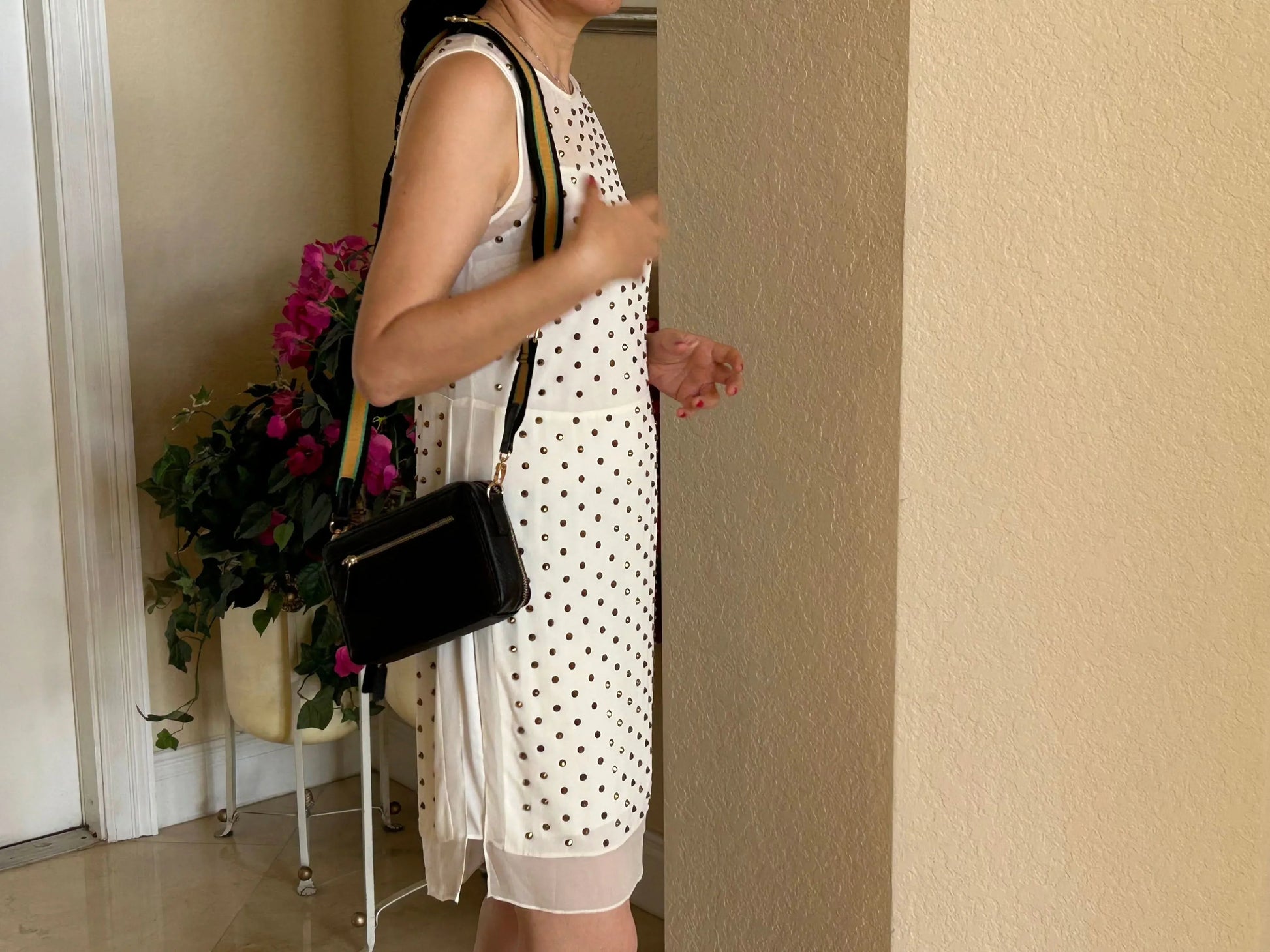 Sophia Full Grain Leather Single Zipper Crossbody MiamiLeathers.com