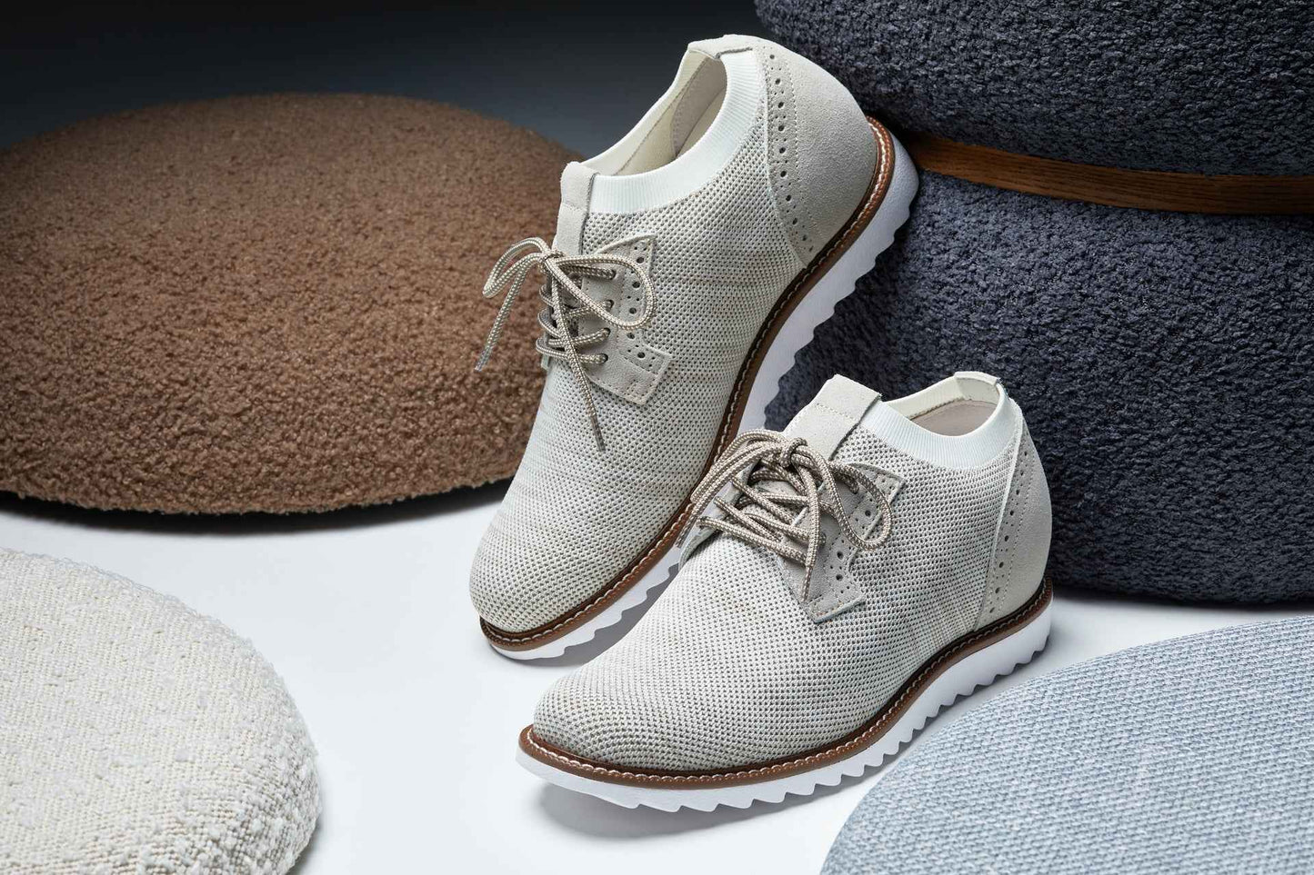 CALTO - J1505 - 3.2 Inches Taller (Cream) Tallmenshoes.com