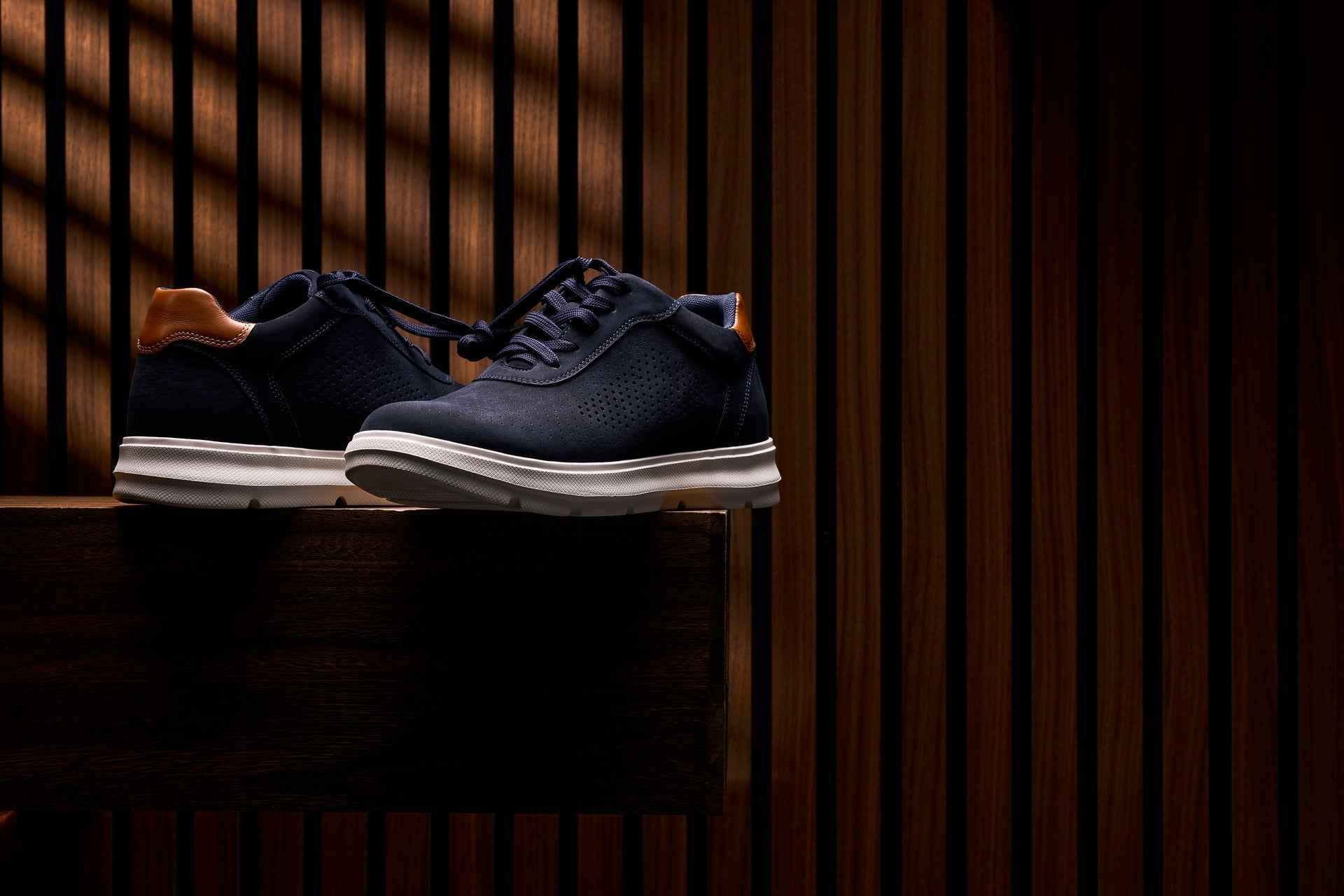 CALTO - J1582  - 2.6 Inches Taller (Navy) - Lightweight Casual Walkers Tallmenshoes.com