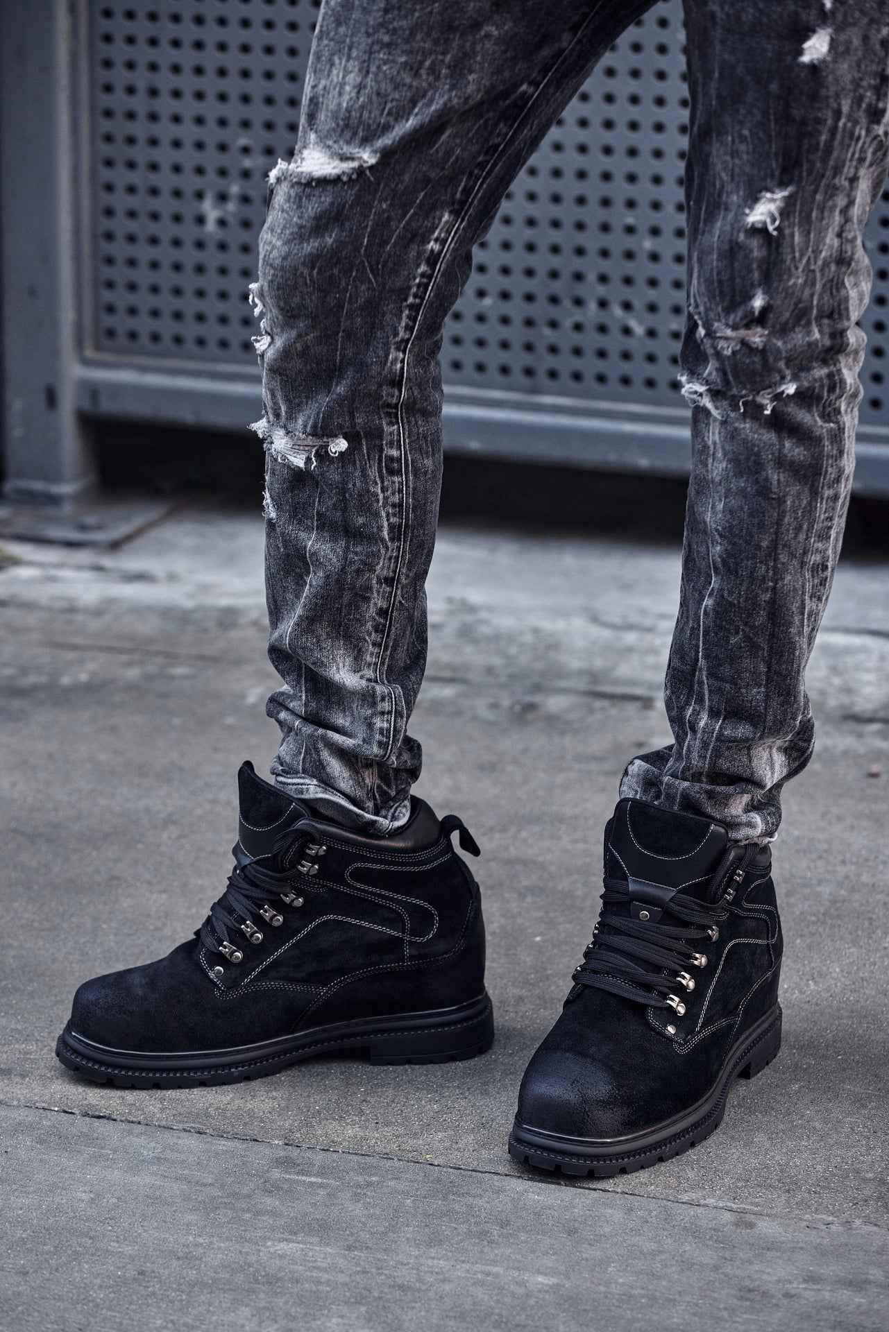 CALDEN 5.2" Taller Black Nubuck Height-Increasing Boots K881802 Tallmenshoes.com