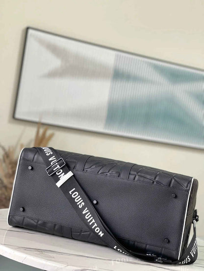 LV Monogram 50 Tauri lon M21382