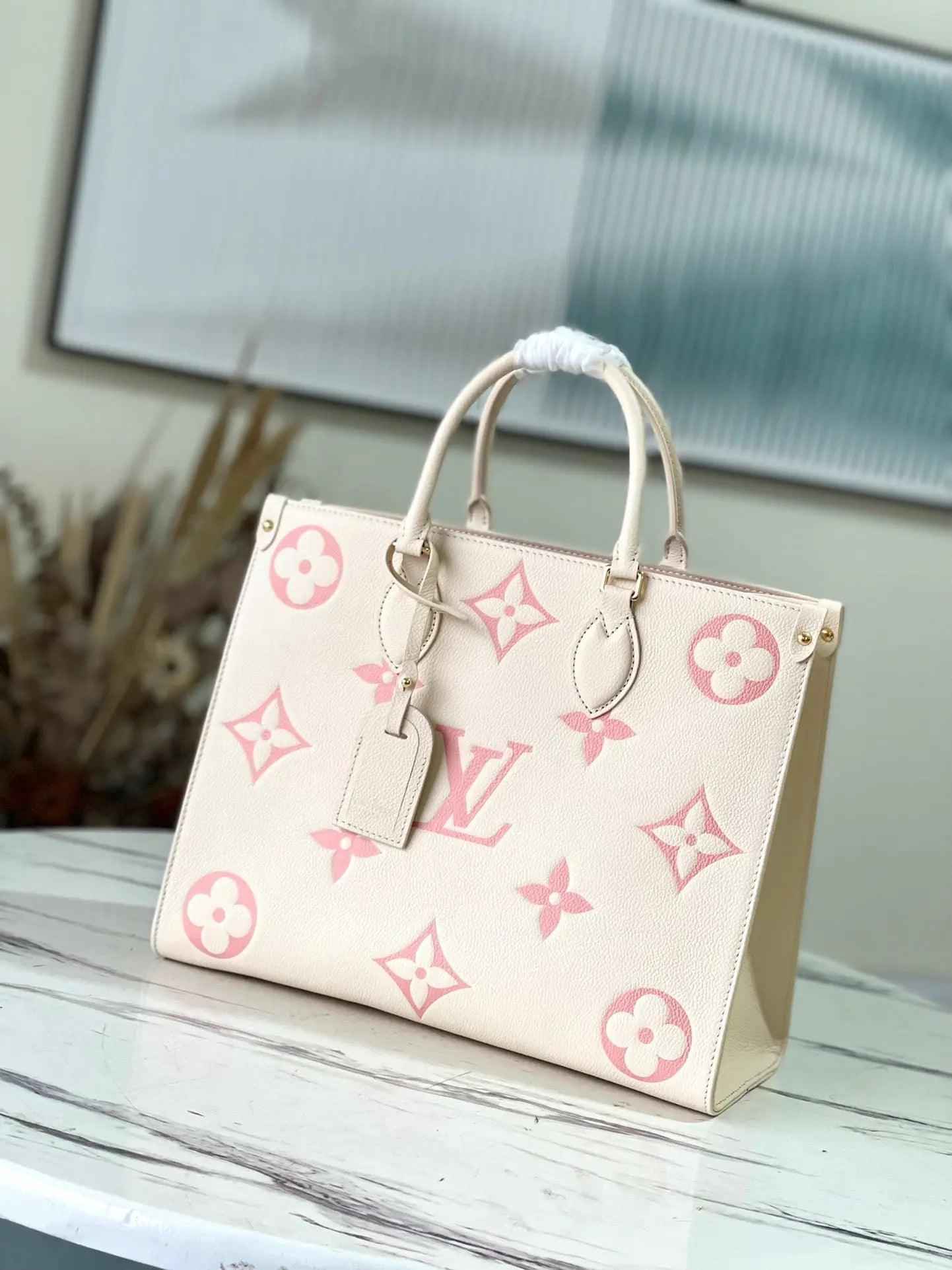 LV OnTheGo Tote Monogram M45595
