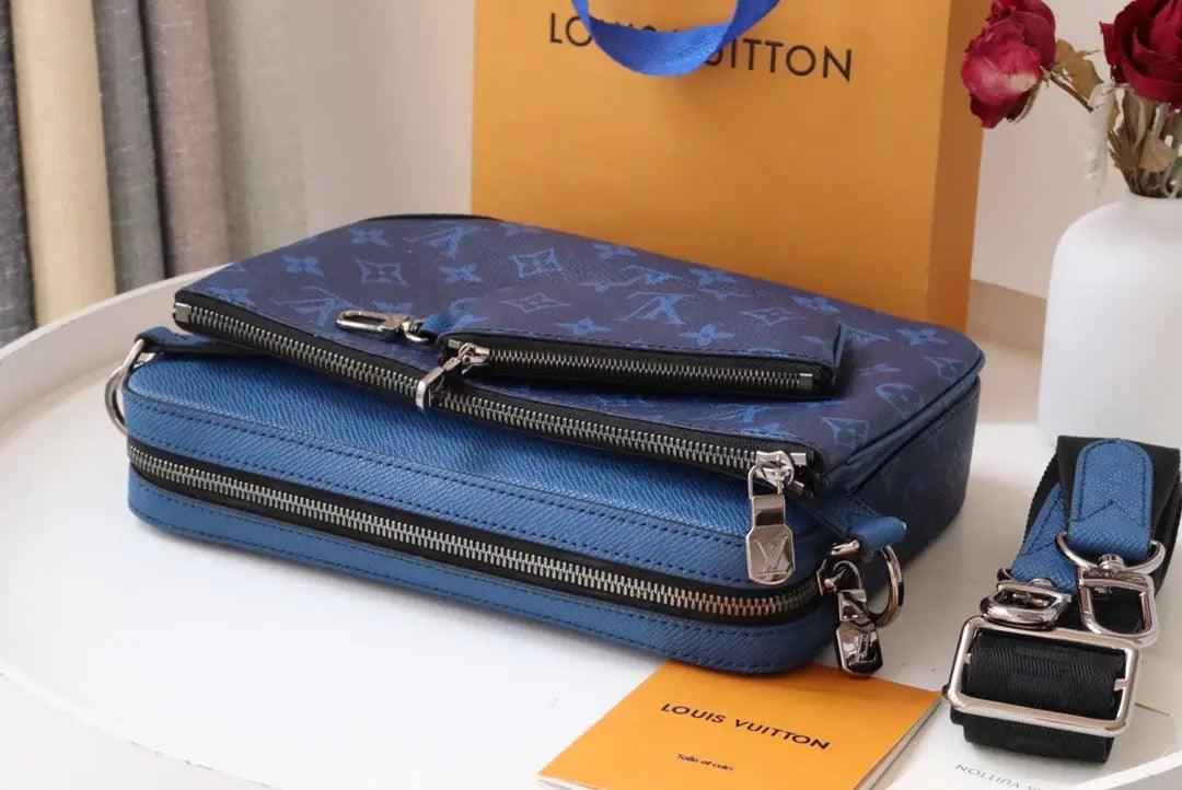 LV Taigarama Trio Monogram M30848
